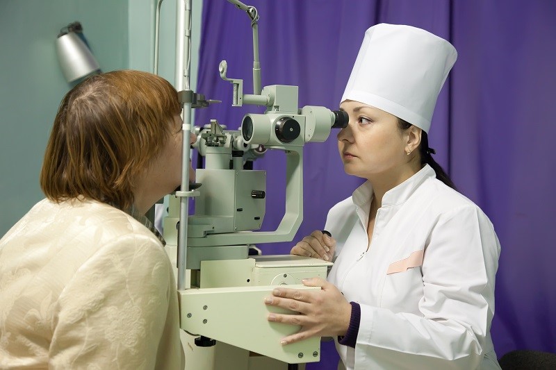 Optometrist
